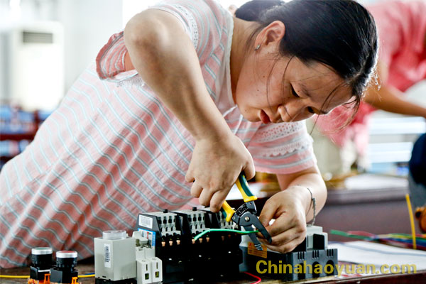 恒行6-品质新履历,专选恒行6